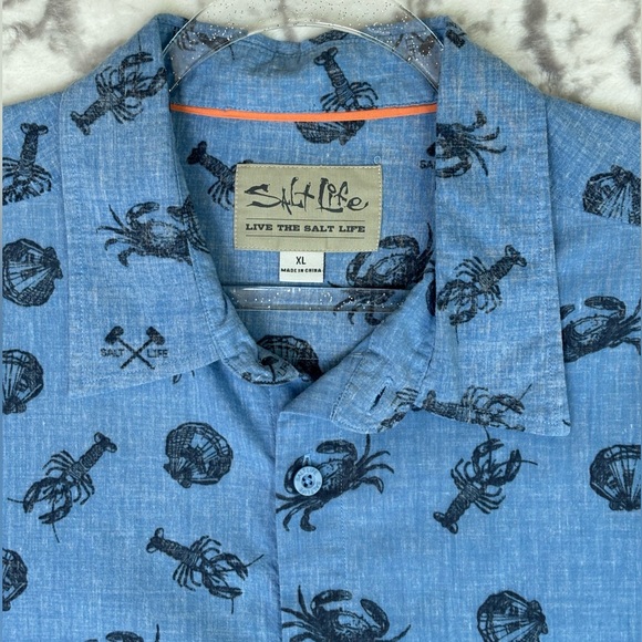 Salt Life Other - SALT LIFE Crustaceans Shirt Men's XL Blue Crabs Lobster Scallops Mallets Seafood